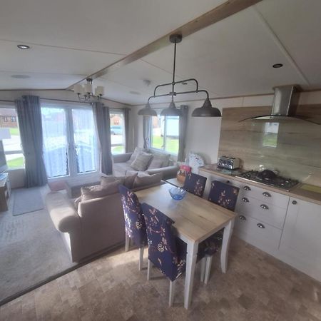Beautiful Holiday 3 Bed Home Camber-Sands Exteriör bild